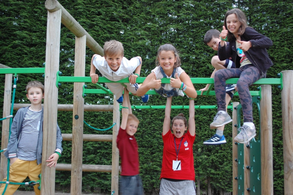 Village Camps International Summer Camp England 2024-07-27 https://www.villagecamps.com/journals_admin/images/1769-9832-DSC_0404.jpg