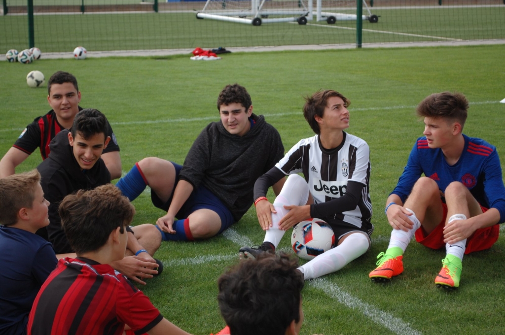 Village Camps International Summer Camp England 2024-07-27 https://www.villagecamps.com/journals_admin/images/1770-0120-DSC_0137.jpg