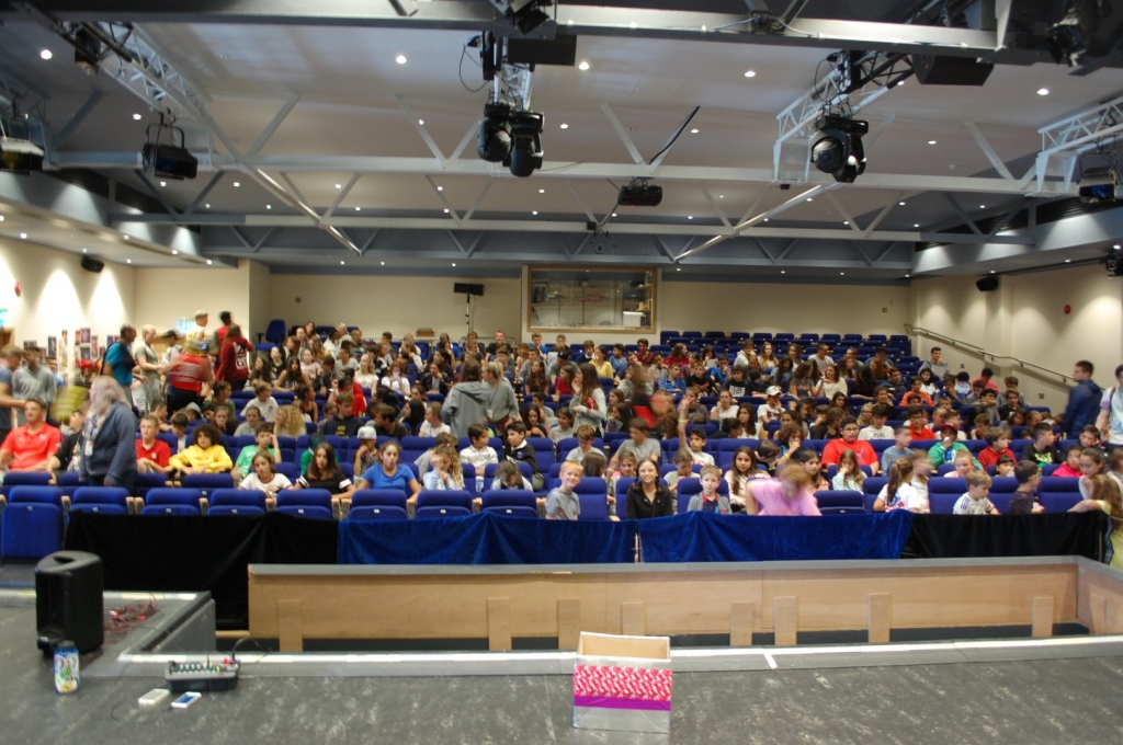 Village Camps International Summer Camp England 2024-07-27 https://www.villagecamps.com/journals_admin/images/1770-0132-DSC_0314.jpg