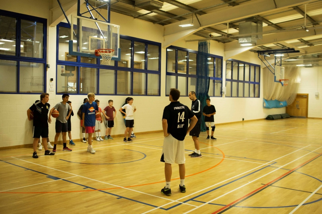 Village Camps International Summer Camp England 2024-07-27 https://www.villagecamps.com/journals_admin/images/1771-5848-_DSC8352.jpg