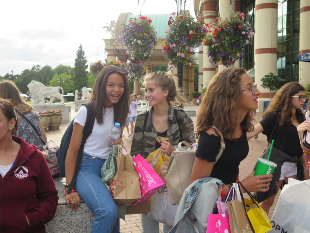 Village Camps International Summer Camp England 2024-07-27 https://www.villagecamps.com/journals_admin/images/1776-7073-IMG_5569.jpg