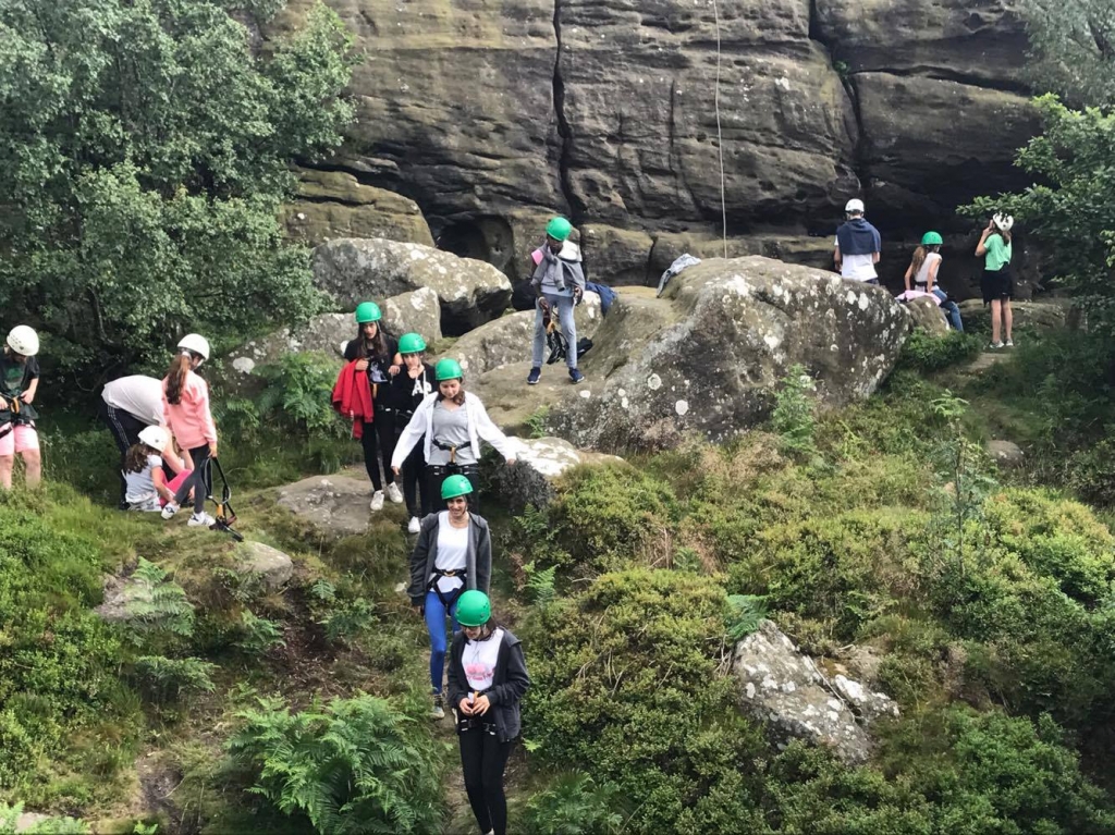 Village Camps International Summer Camp England 2024-07-27 https://www.villagecamps.com/journals_admin/images/1780-7735-20132520_10211802099119515_1239359888_o.jpg
