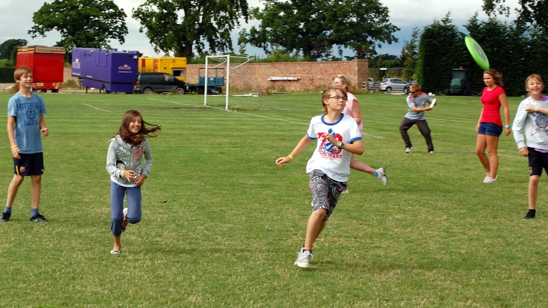 Village Camps International Summer Camp England 2024-07-27 https://www.villagecamps.com/journals_admin/images/179-23-DSC_0373.jpg