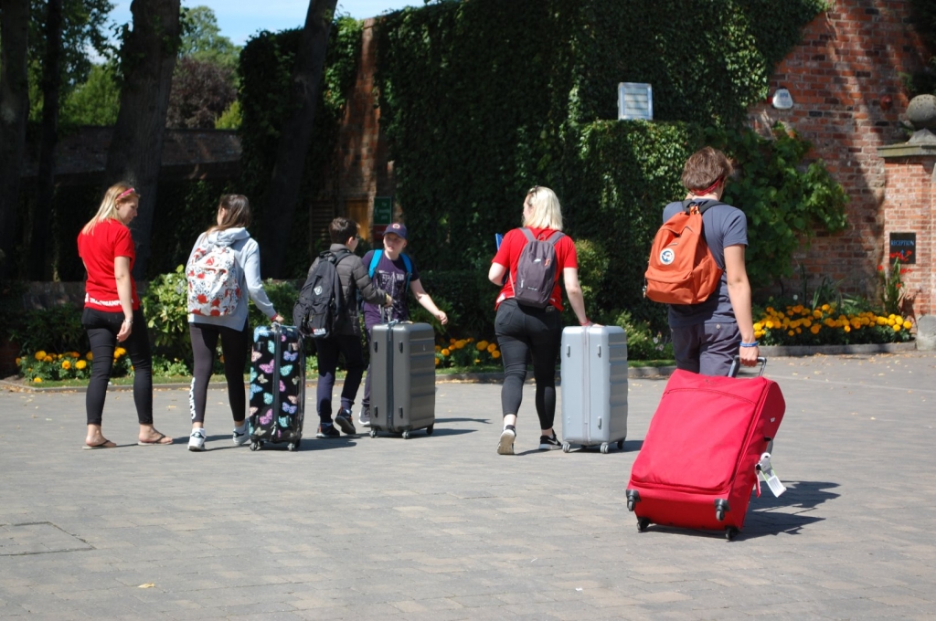 Village Camps International Summer Camp England 2024-07-27 https://www.villagecamps.com/journals_admin/images/1881-9118-DSC_0063.jpg