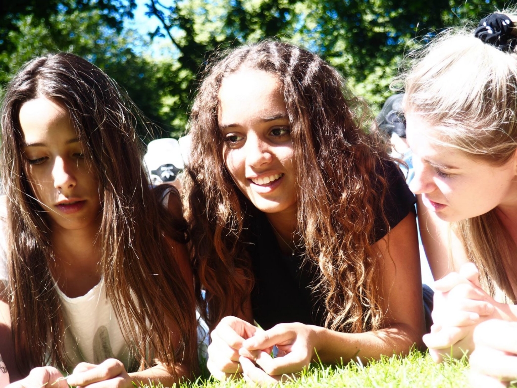 Village Camps International Summer Camp England 2024-07-27 https://www.villagecamps.com/journals_admin/images/1882-4294-20180299_10213451683837223_2000663561_o.jpg