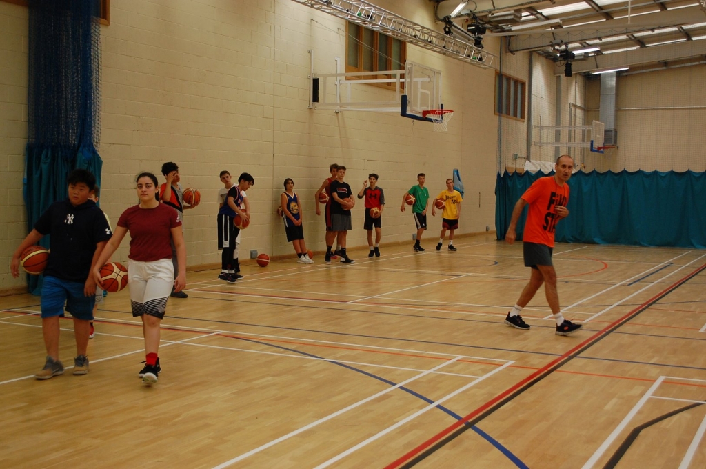 Village Camps International Summer Camp England 2024-07-27 https://www.villagecamps.com/journals_admin/images/1908-8069-DSC_0123.jpg