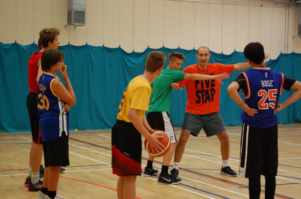 Village Camps International Summer Camp England 2024-07-27 https://www.villagecamps.com/journals_admin/images/1908-8071-DSC_0200.jpg