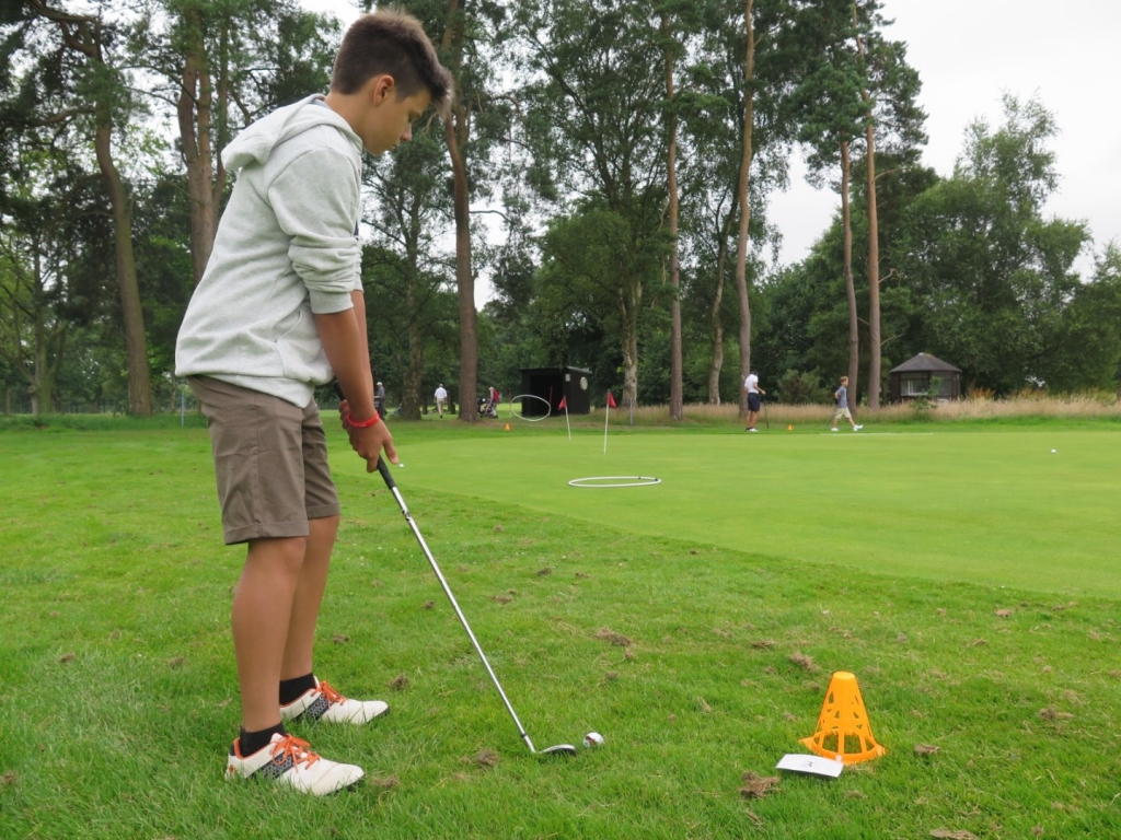 Village Camps International Summer Camp England 2024-07-27 https://www.villagecamps.com/journals_admin/images/1908-8083-IMG_5880.jpg