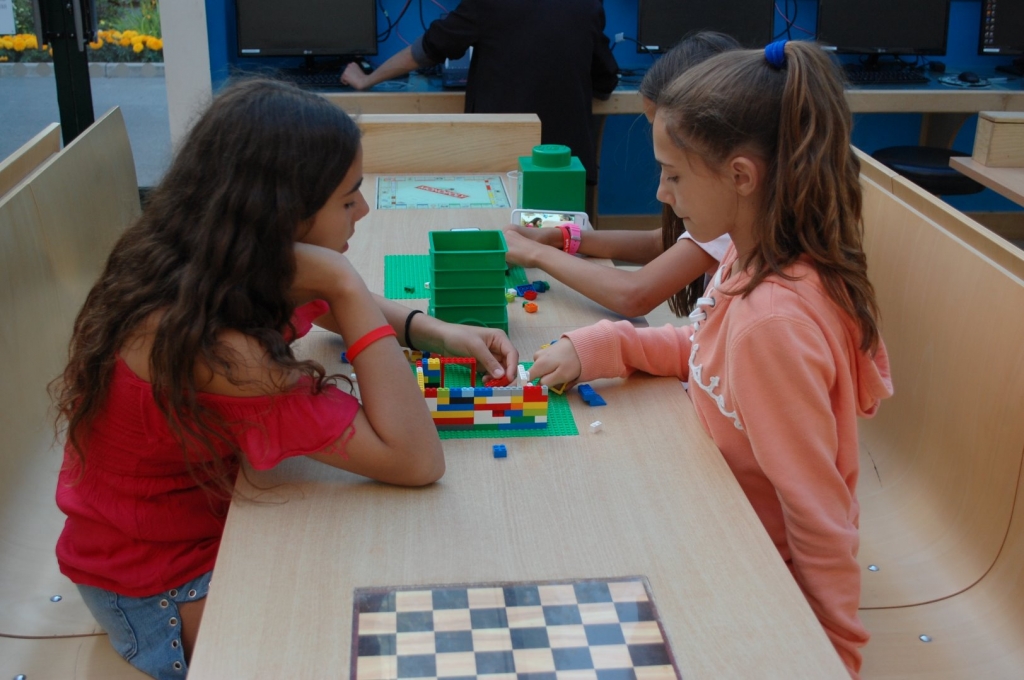Village Camps International Summer Camp England 2024-07-27 https://www.villagecamps.com/journals_admin/images/1909-9914-DSC_0278.jpg