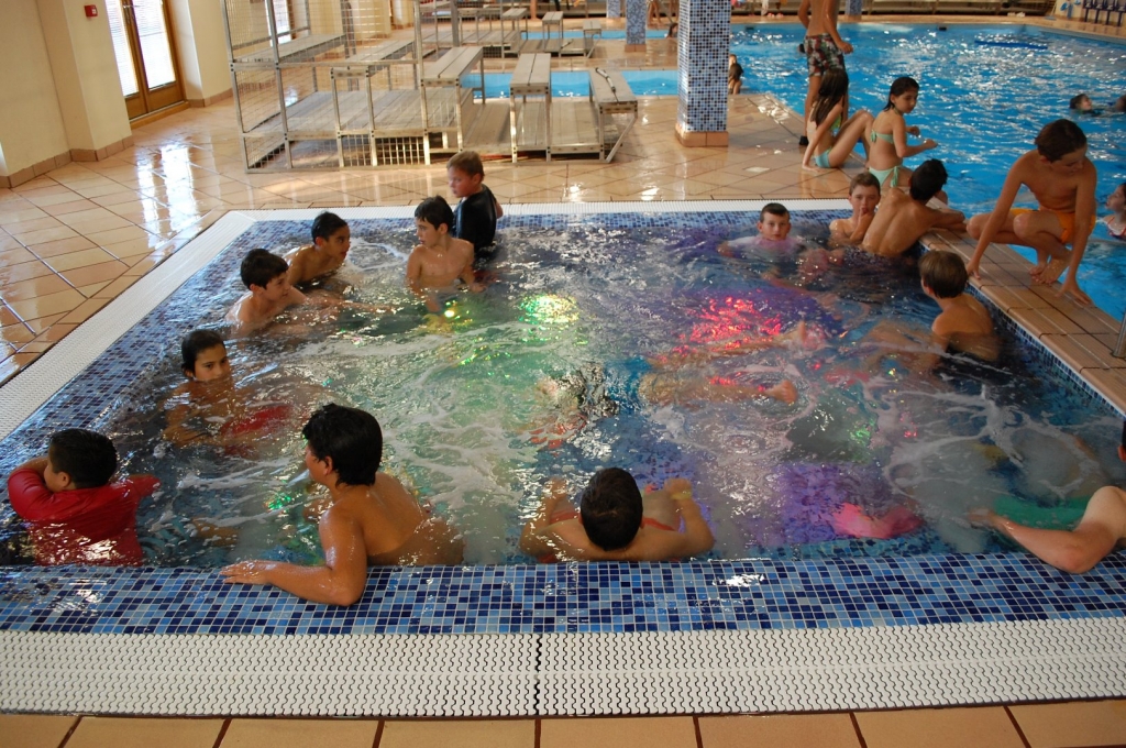 Village Camps International Summer Camp England 2024-07-27 https://www.villagecamps.com/journals_admin/images/1909-9917-DSC_0335.jpg