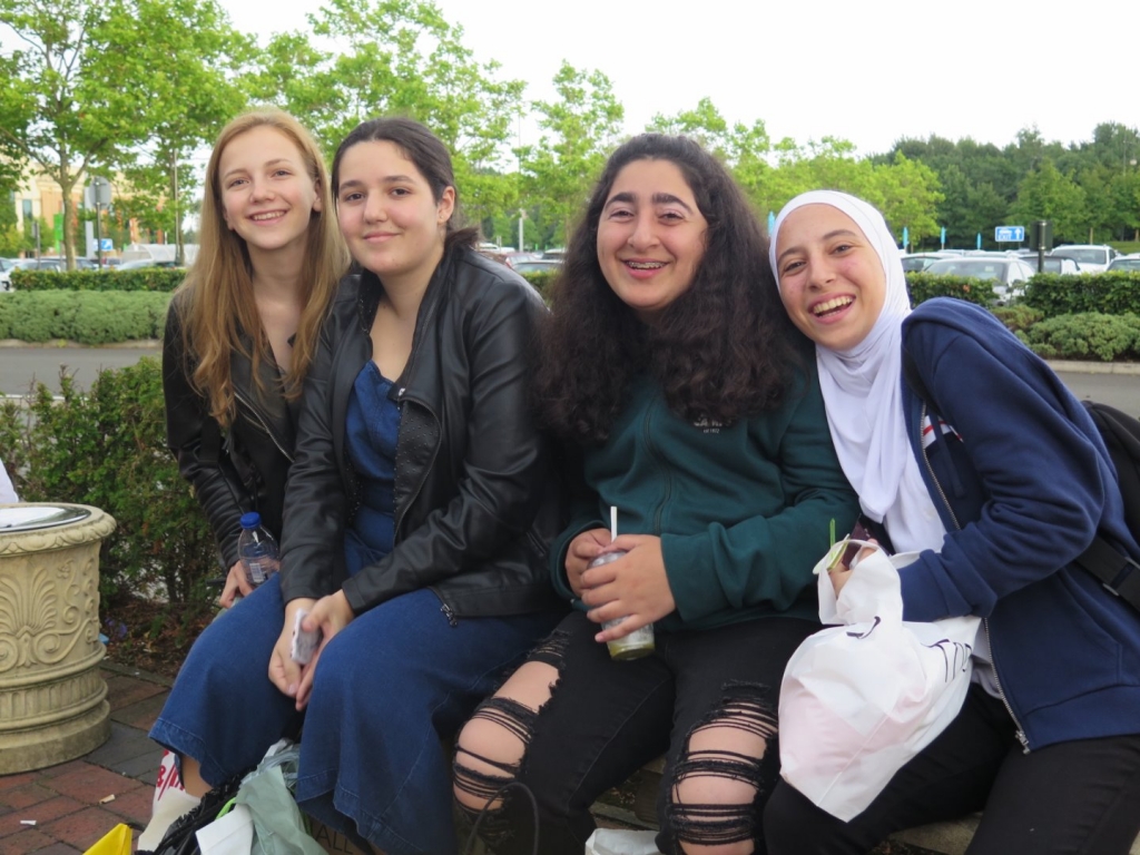 Village Camps International Summer Camp England 2024-07-27 https://www.villagecamps.com/journals_admin/images/1911-6780-IMG_5912.jpg