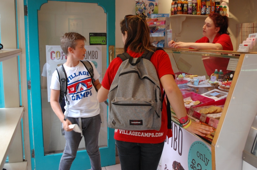 Village Camps International Summer Camp England 2024-07-27 https://www.villagecamps.com/journals_admin/images/1912-7481-DSC_0019.jpg