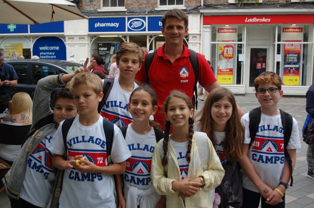 Village Camps International Summer Camp England 2024-07-27 https://www.villagecamps.com/journals_admin/images/1912-7482-DSC_0028.jpg