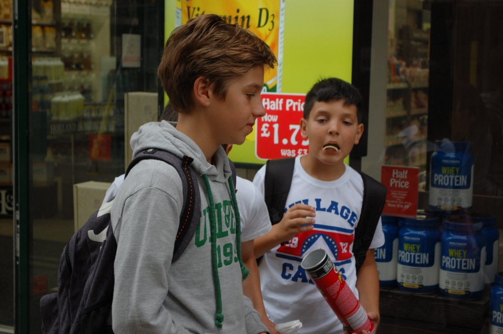 Village Camps International Summer Camp England 2024-07-27 https://www.villagecamps.com/journals_admin/images/1912-7482-DSC_0034.jpg