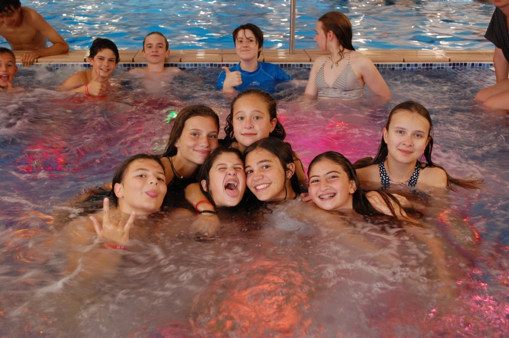 Village Camps International Summer Camp England 2024-07-27 https://www.villagecamps.com/journals_admin/images/1913-3542-DSC_0440.jpg