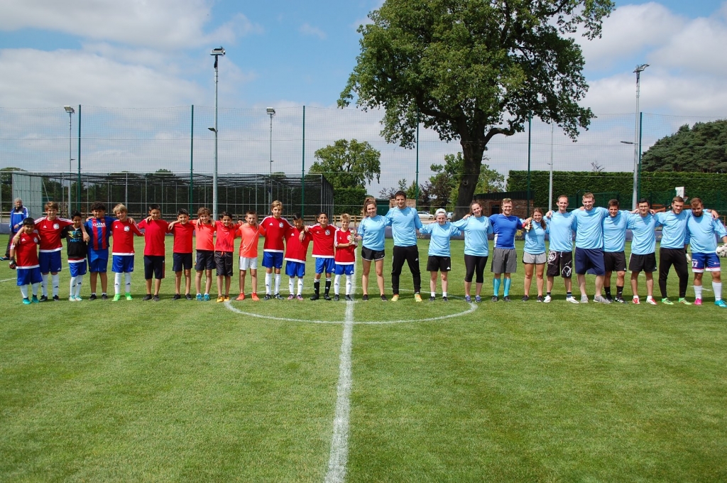 Village Camps International Summer Camp England 2024-07-27 https://www.villagecamps.com/journals_admin/images/1914-8810-DSC_0196.jpg