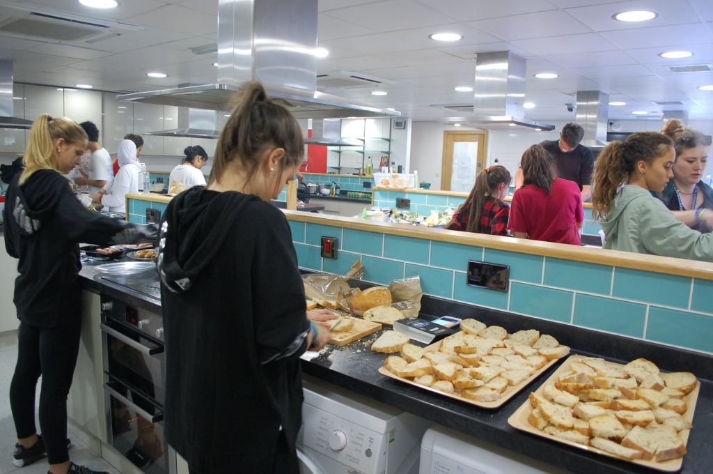 Village Camps International Summer Camp England 2024-07-27 https://www.villagecamps.com/journals_admin/images/1914-8817-DSC_0389.jpg