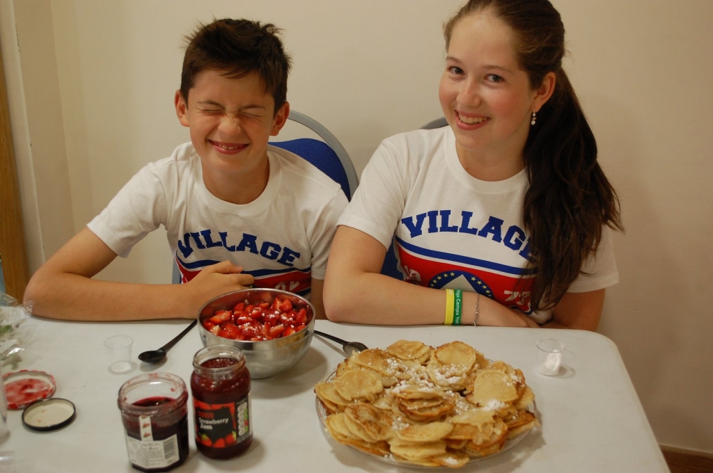 Village Camps International Summer Camp England 2024-07-27 https://www.villagecamps.com/journals_admin/images/1914-8821-DSC_0465.jpg