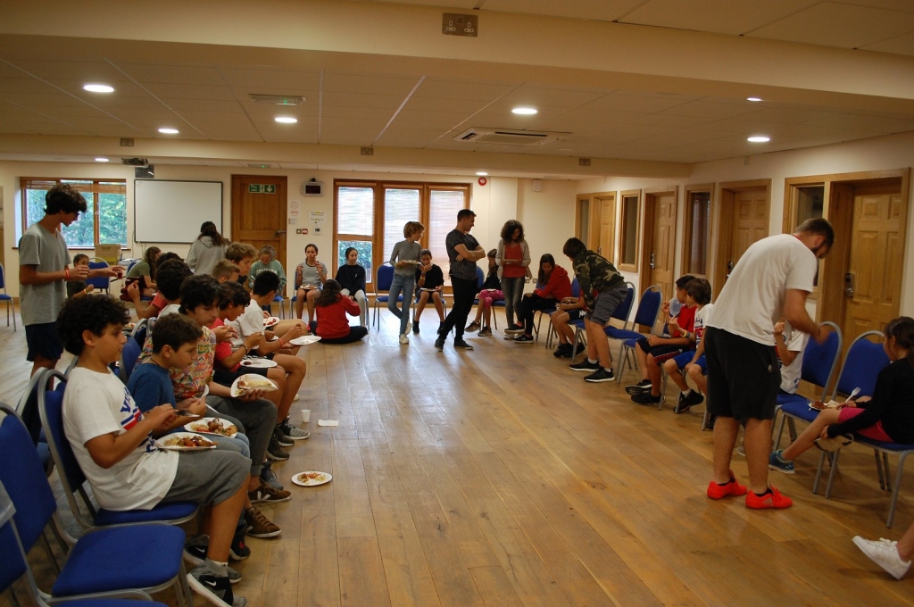 Village Camps International Summer Camp England 2024-07-27 https://www.villagecamps.com/journals_admin/images/1914-8821-DSC_0481.jpg