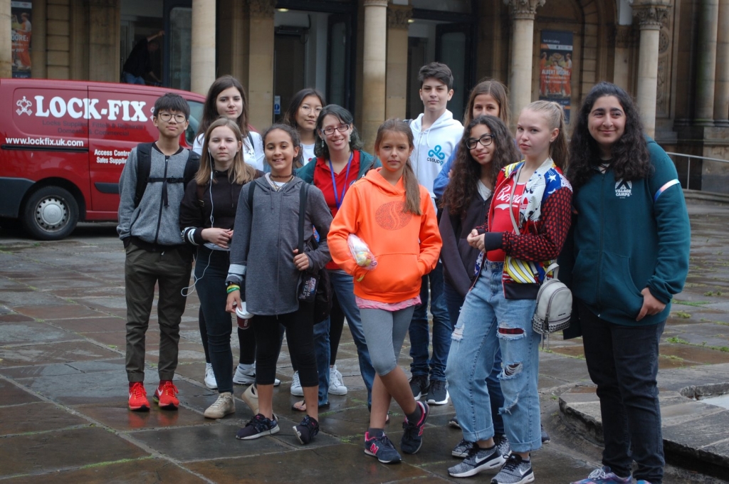 Village Camps International Summer Camp England 2024-07-27 https://www.villagecamps.com/journals_admin/images/1915-7388-DSC_0575.jpg