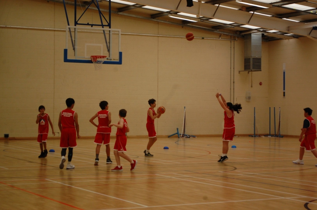 Village Camps International Summer Camp England 2024-07-27 https://www.villagecamps.com/journals_admin/images/1916-8651-DSC_0058.jpg