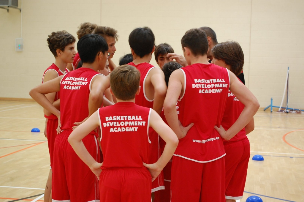 Village Camps International Summer Camp England 2024-07-27 https://www.villagecamps.com/journals_admin/images/1916-8652-DSC_0092.jpg