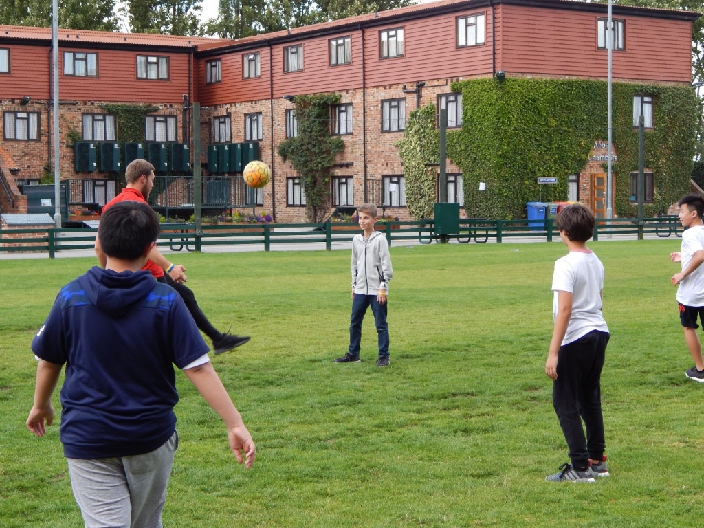Village Camps International Summer Camp England 2024-07-27 https://www.villagecamps.com/journals_admin/images/1919-6368-1600.jpg