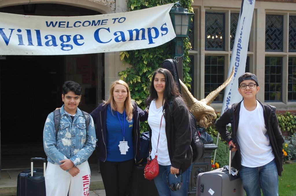 Village Camps International Summer Camp England 2024-07-27 https://www.villagecamps.com/journals_admin/images/1919-6408-DSC_0412.jpg