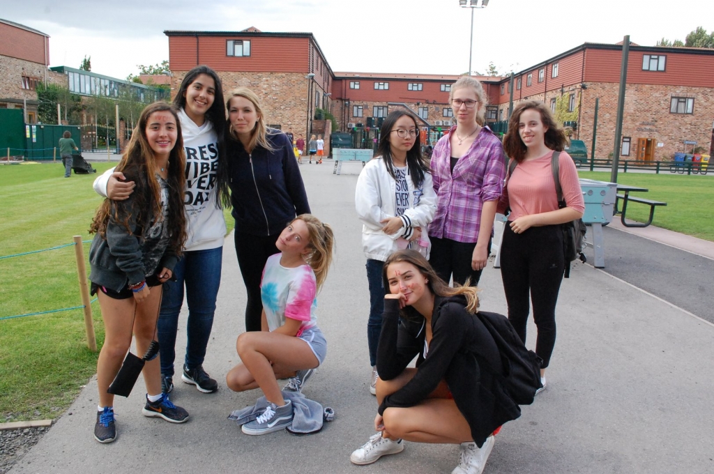 Village Camps International Summer Camp England 2024-07-27 https://www.villagecamps.com/journals_admin/images/1922-0744-DSC_0273.jpg