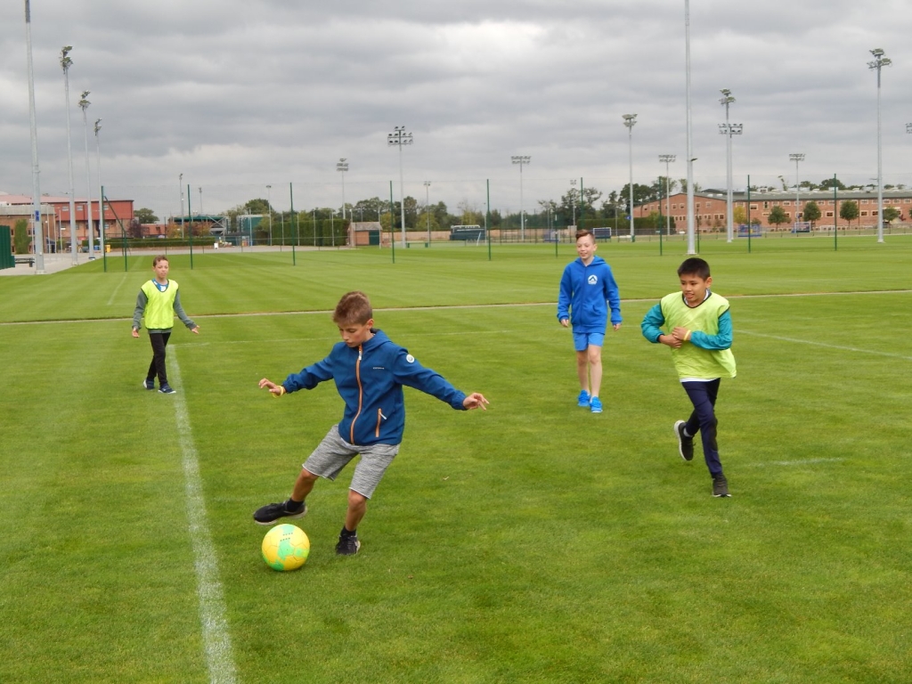 Village Camps International Summer Camp England 2024-07-27 https://www.villagecamps.com/journals_admin/images/1936-2356-1060.jpg