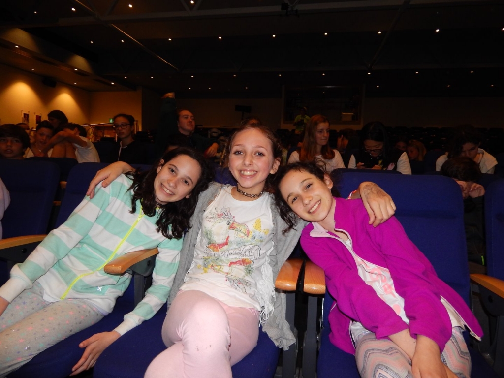 Village Camps International Summer Camp England 2024-07-27 https://www.villagecamps.com/journals_admin/images/1936-2357-1178.jpg
