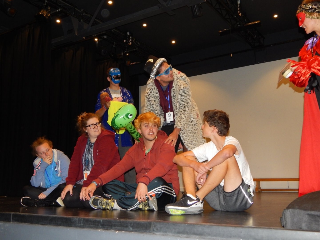 Village Camps International Summer Camp England 2024-07-27 https://www.villagecamps.com/journals_admin/images/1936-2358-1230.jpg