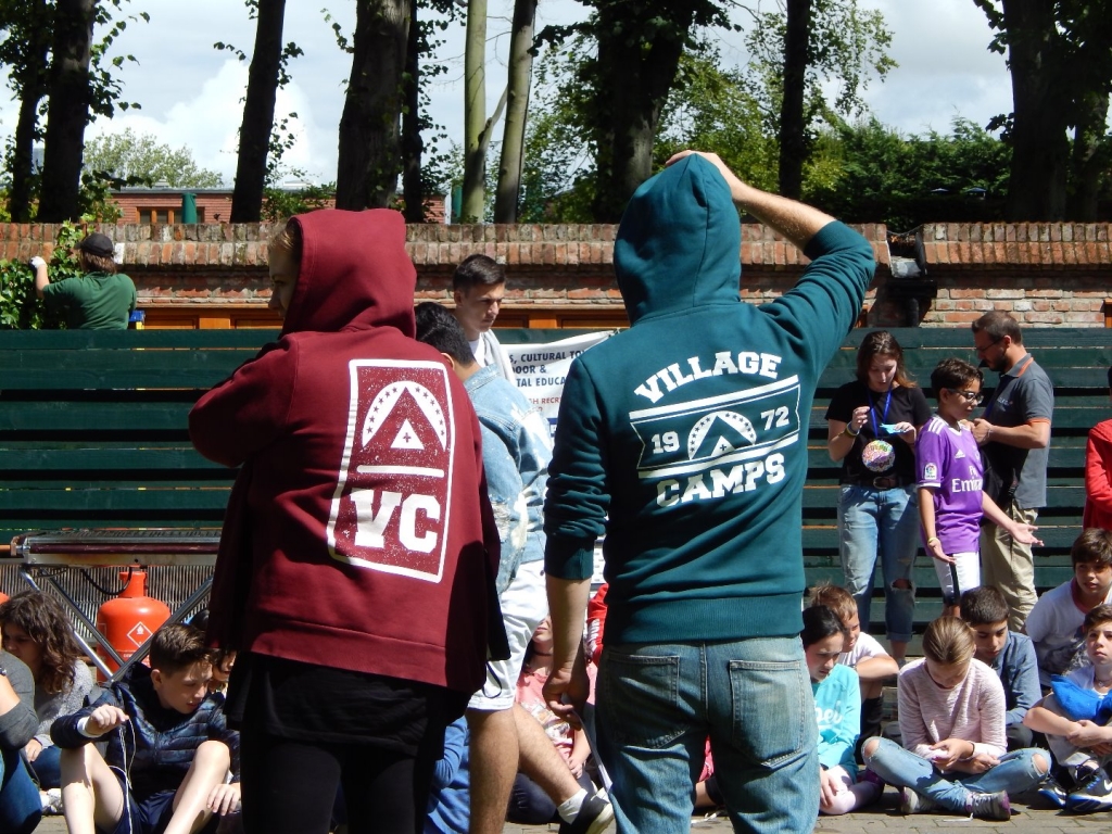 Village Camps International Summer Camp England 2024-07-27 https://www.villagecamps.com/journals_admin/images/1937-8864-956.jpg