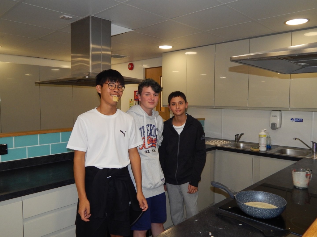 Village Camps International Summer Camp England 2024-07-27 https://www.villagecamps.com/journals_admin/images/1937-8865-1241.jpg