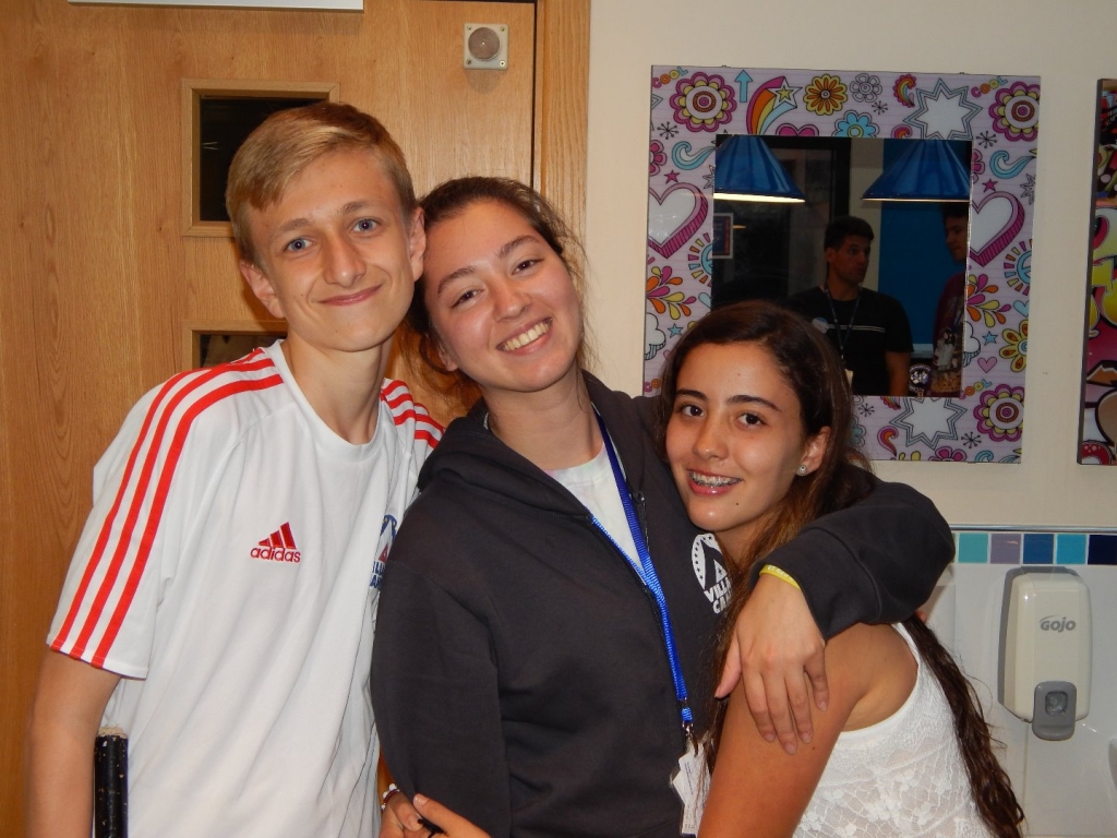 Village Camps International Summer Camp England 2024-07-27 https://www.villagecamps.com/journals_admin/images/1937-8868-1583.jpg