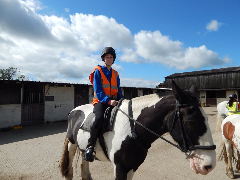 Village Camps International Summer Camp England 2024-07-27 https://www.villagecamps.com/journals_admin/images/1938-3207-726.jpg