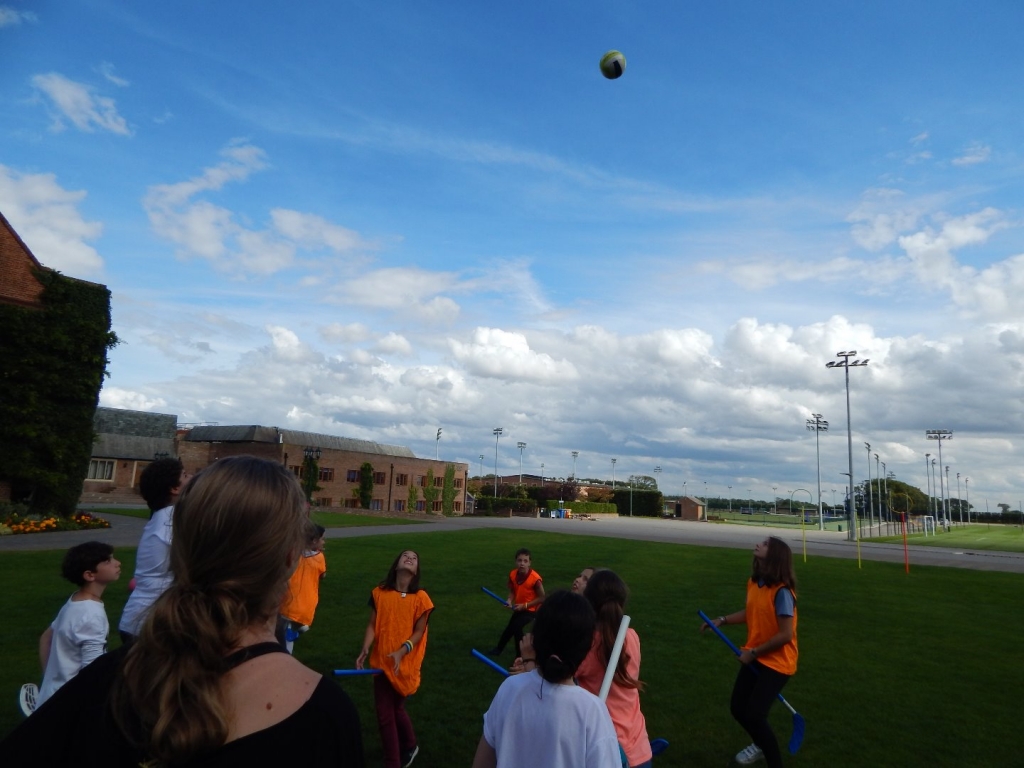 Village Camps International Summer Camp England 2024-07-27 https://www.villagecamps.com/journals_admin/images/1941-1553-1803.jpg