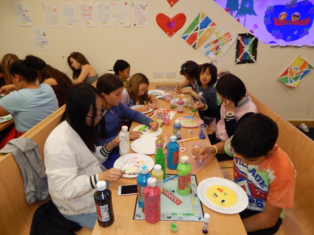 Village Camps International Summer Camp England 2024-07-27 https://www.villagecamps.com/journals_admin/images/1941-1555-2019.jpg