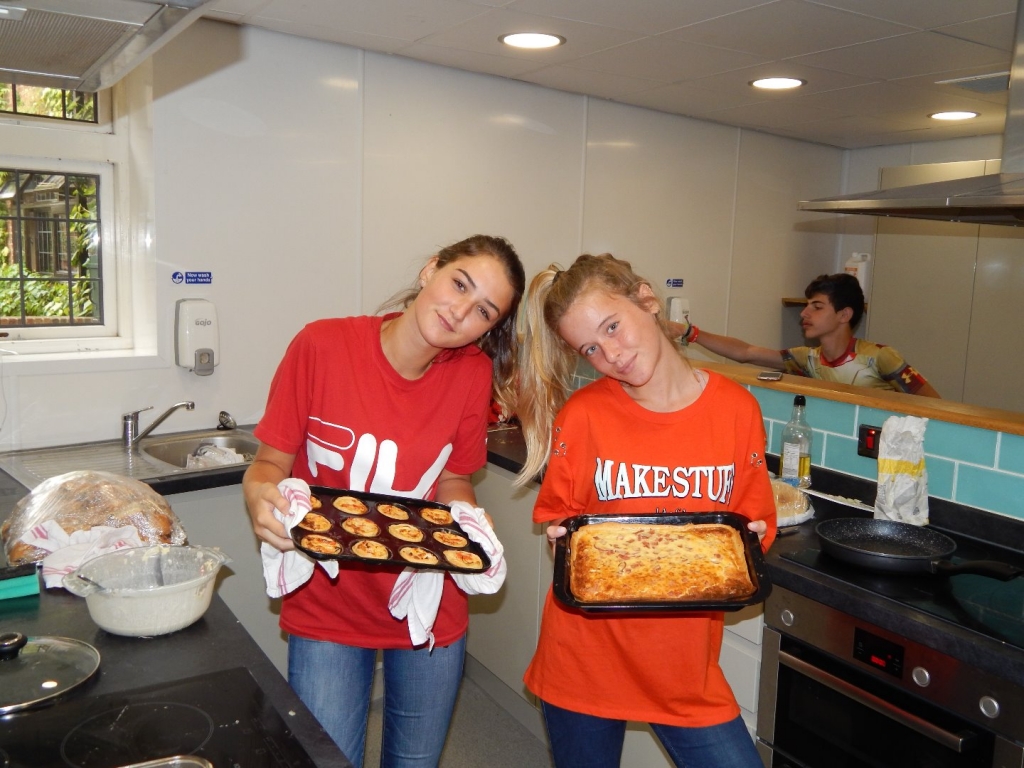 Village Camps International Summer Camp England 2024-07-27 https://www.villagecamps.com/journals_admin/images/1942-4428-612.jpg