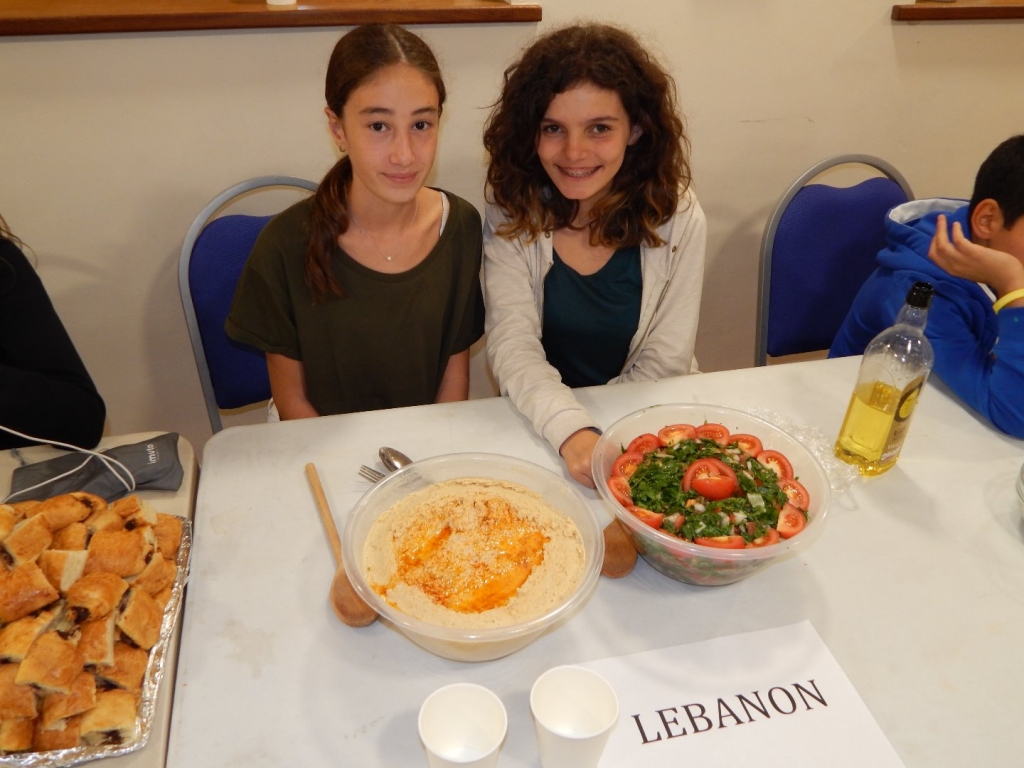 Village Camps International Summer Camp England 2024-07-27 https://www.villagecamps.com/journals_admin/images/1942-4430-646.jpg