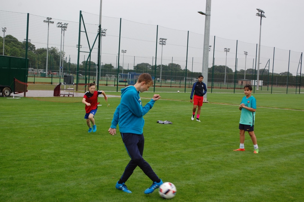 Village Camps International Summer Camp England 2024-07-27 https://www.villagecamps.com/journals_admin/images/1942-4432-DSC_0703.jpg