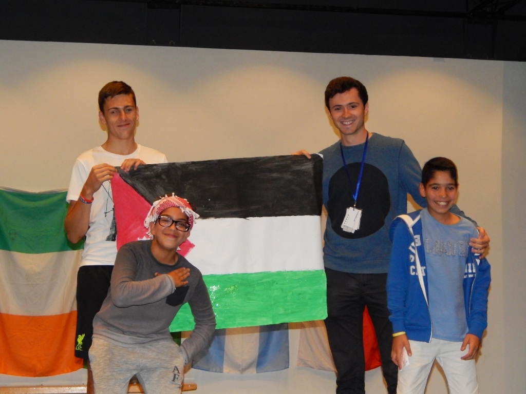 Village Camps International Summer Camp England 2024-07-27 https://www.villagecamps.com/journals_admin/images/1942-6183-778_edits.jpg