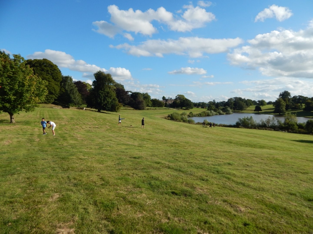 Village Camps International Summer Camp England 2024-07-27 https://www.villagecamps.com/journals_admin/images/1943-2102-5821.jpg