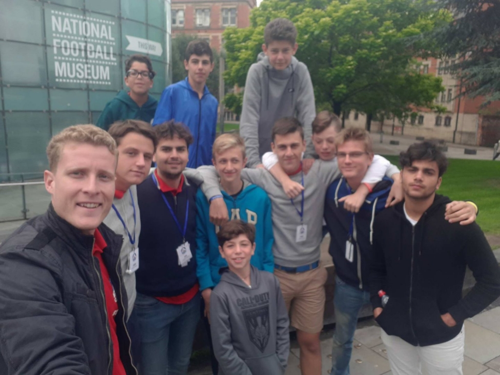 Village Camps International Summer Camp England 2024-07-27 https://www.villagecamps.com/journals_admin/images/1943-2107-20793918_10209785474729075_563132068_o.jpg