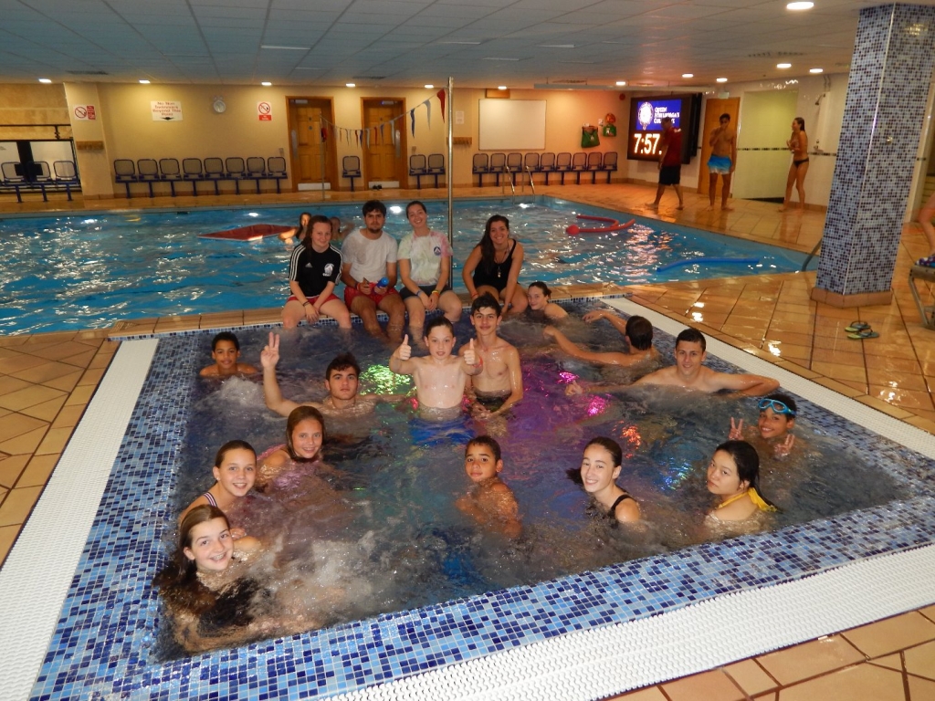 Village Camps International Summer Camp England 2024-07-27 https://www.villagecamps.com/journals_admin/images/1944-6917-080.jpg