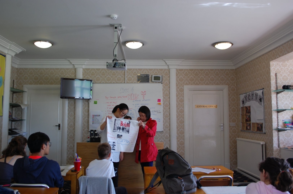 Village Camps International Summer Camp England 2024-07-27 https://www.villagecamps.com/journals_admin/images/1944-6929-DSC_0043.jpg