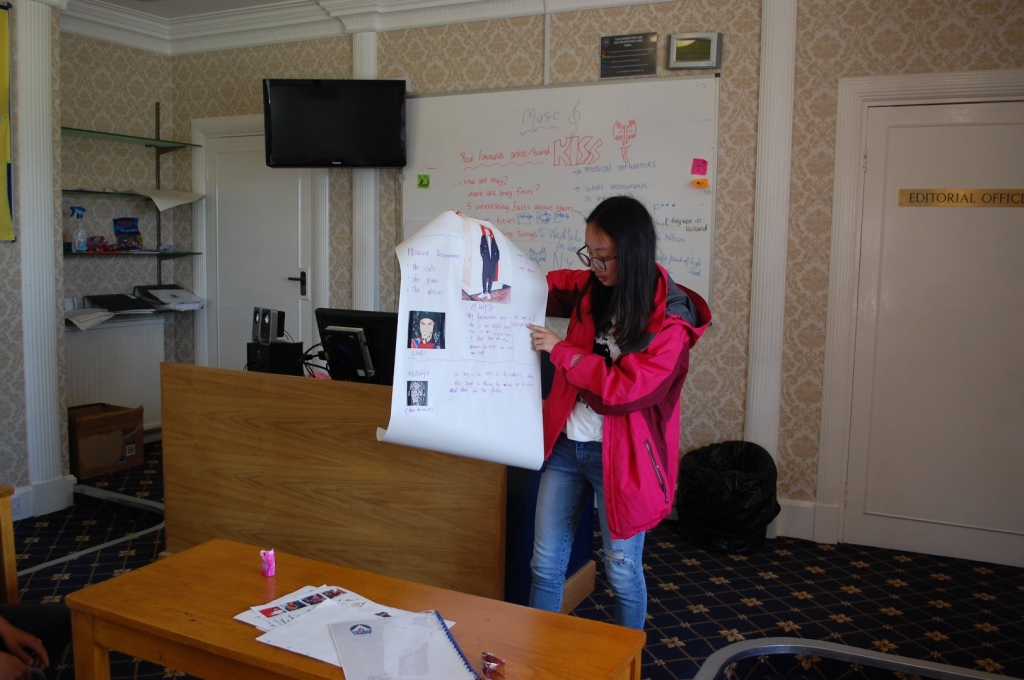 Village Camps International Summer Camp England 2024-07-27 https://www.villagecamps.com/journals_admin/images/1944-6929-DSC_0055.jpg