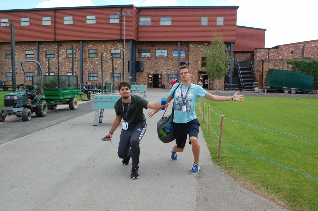 Village Camps International Summer Camp England 2024-07-27 https://www.villagecamps.com/journals_admin/images/1944-6930-DSC_0071.jpg