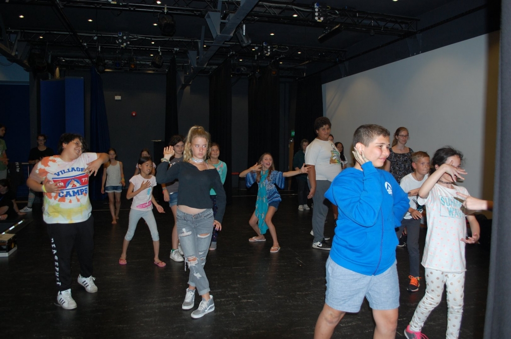 Village Camps International Summer Camp England 2024-07-27 https://www.villagecamps.com/journals_admin/images/1944-6935-DSC_0256.jpg
