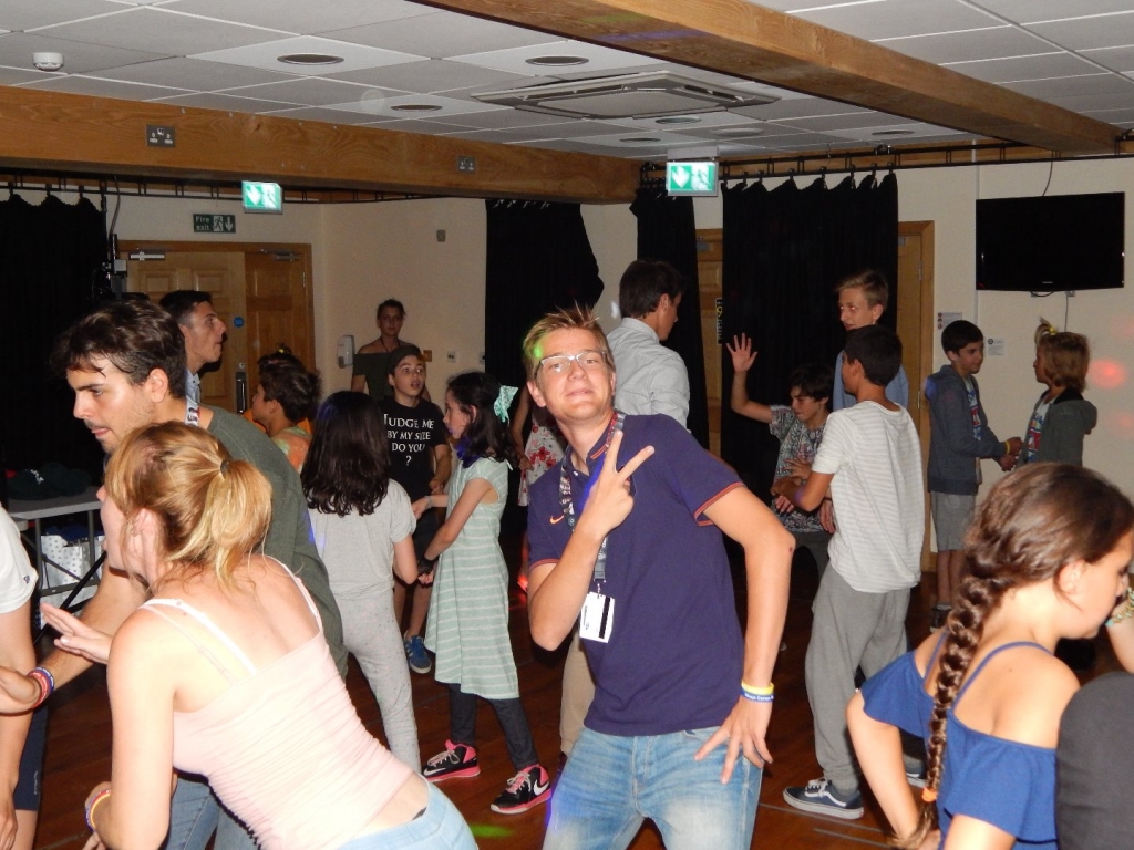 Village Camps International Summer Camp England 2024-07-27 https://www.villagecamps.com/journals_admin/images/1945-8180-603.jpg